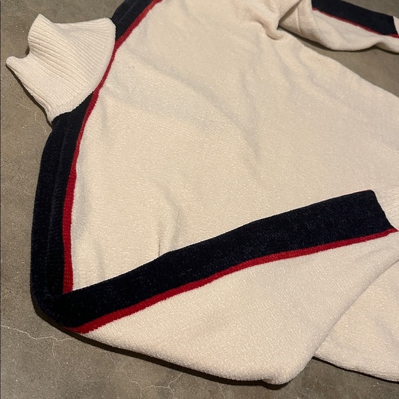 Urban Outfitters Chenille Half Zip Pullover - Picture 9 of 10